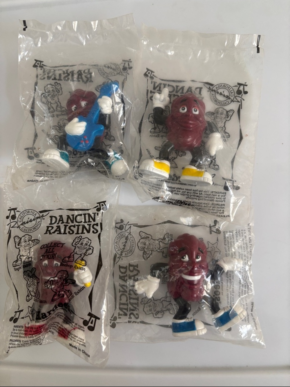 California Dancin’ Raisins -Purple & Yellow